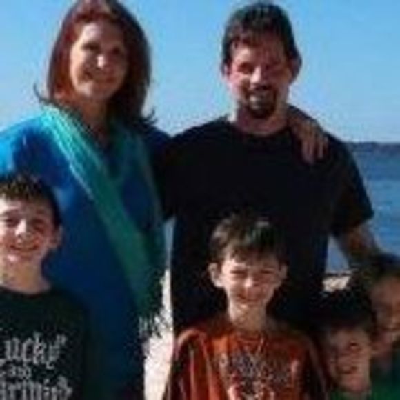 Meet your Posher, Melissa - Picture 1 of 1